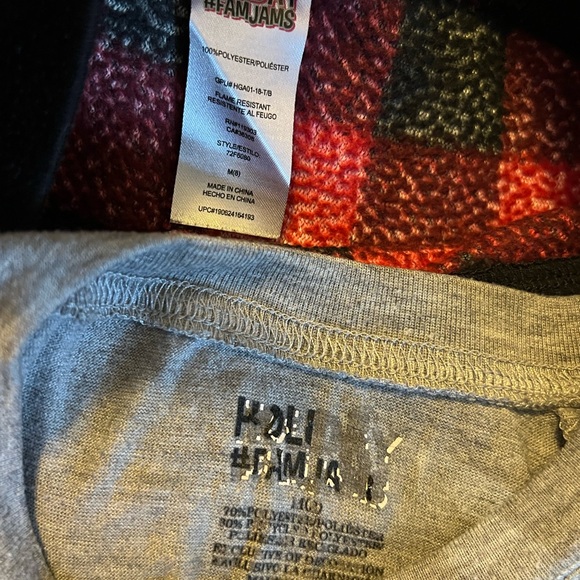 Holiday kids pajama set - Picture 3 of 4